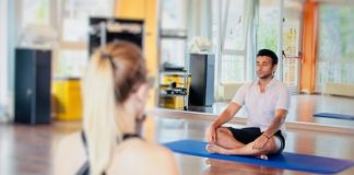 Come diventare maestro di yoga Come diventare maestro di yoga