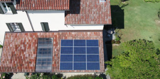 I vantaggi di un cappotto termico per ridurre le spese di riscaldamento tetto con pannelli