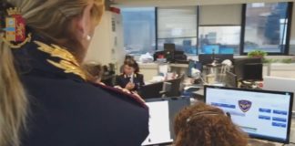 Minori adescati con falsi profili social, due arresti nel palermitano