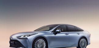 Toyota presenta la seconda generazione di Mirai