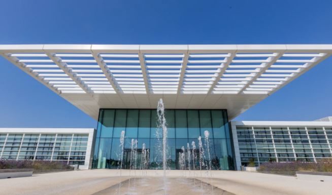 Philip Morris “Non finanziamo partiti o movimenti”