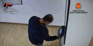 Assenteismo ai servizi cimiteriali a Palermo, 18 misure cautelari