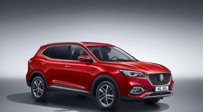 Il brand MG torna con il nuovo SUV EHS Plug-in hybrid