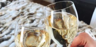 Per le feste 1,6 miliardi di brindisi con bollicine italiane nel mondo