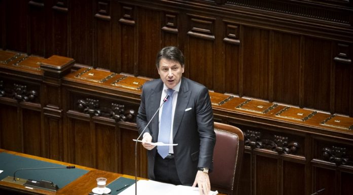 Conte “Si va avanti solo se c’è unità”