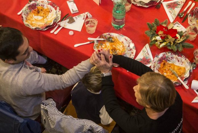 TRADIZIONALE PRANZO DI NATALE DELLA COMUNITA' DI SANT'EGIDIO ALLA BASILICA DI SANTA MARIA IN TRASTEVERE