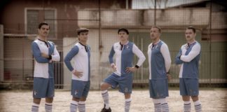 Il Palermo presenta la maglia bianco-blu del 120° anniversario