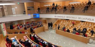 Puglia, tenuta sociale e investimenti. Ok al bilancio 2021