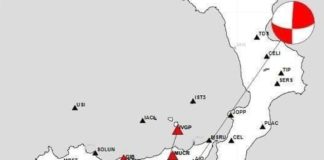 Scossa di Terremoto in sicilia, tanta paura e gente in strada