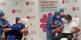 Covid, in Sicilia primi vaccinati al civico di Palermo