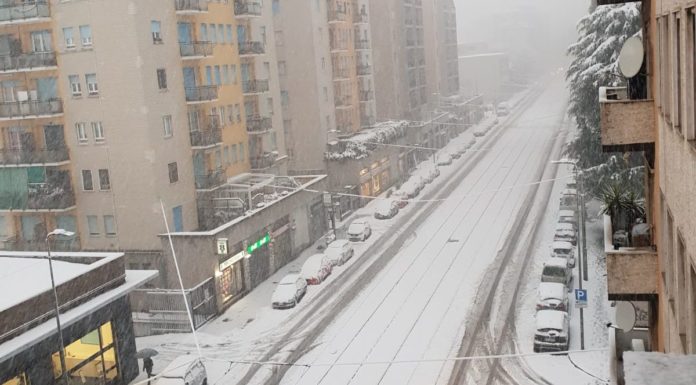 In Lombardia neve anche in pianura, 25 centimetri a Milano