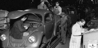 75 anni fa iniziava la produzione di serie del Maggiolino