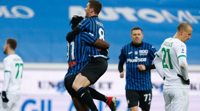 La Roma resta terza, Napoli espugna Cagliari, manita Atalanta