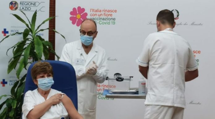 Vaccino, 109454 dosi somministrate in Italia