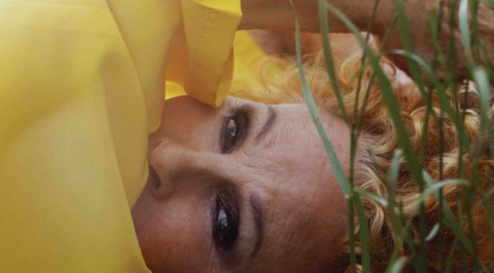 Vanoni, arriva il nuovo singolo “Un sorriso dentro al pianto”