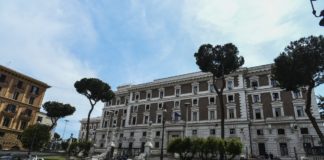 Vertice al Viminale, rafforzata la sicurezza per il Piano Vaccini