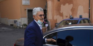 Governo: D’Alema “Non si manda via l’uomo più popolare”