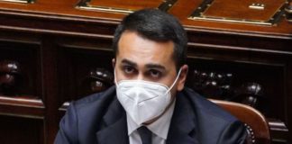 Di Maio “Da Renzi gesto irresponsabile, strade ora divise”