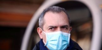 De Magistris scioglie riserve “Mi candido presidente della Calabria”