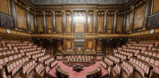 Governo, il Senato vota la fiducia con 156 Sì