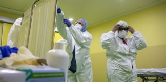 Coronavirus, 13.571 nuovi casi e 524 decessi in 24 ore