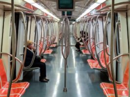 Roma, muore un uomo investito da un treno nella stazione metropolitana della Garbatella