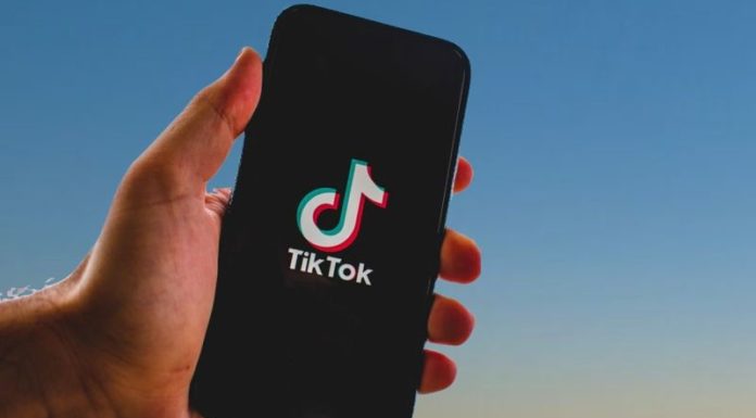 Garante privacy dispone blocco Tik Tok profili non verificati