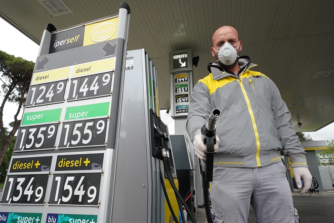 EMERGENZA CORONAVIRUS. CROLLO PREZZO PETROLIO, PREZZI BENZINA AGGIORNATI