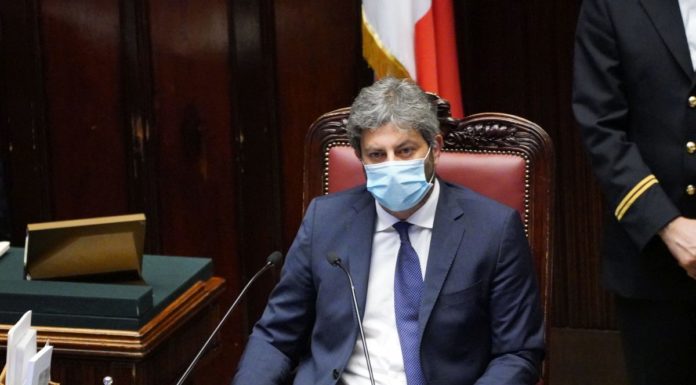 Fico “Fermare la vendita di armi al Cairo”