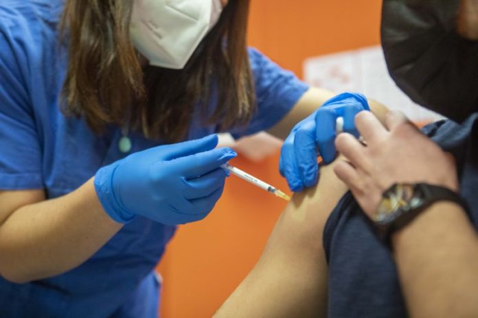 OSPEDALE NIGUARDA VACCINAZIONI ANTI COVID-19
