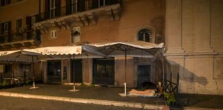 Chessa “Tornare subito in zona gialla in Sardegna riaprendo attività”