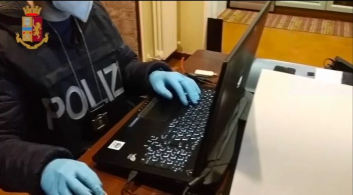 Lancia sfida estrema su Tik Tok, denunciata influencer siciliana