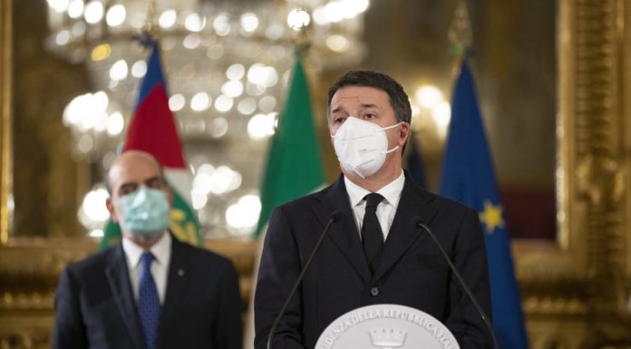 Governo, Renzi “Ci dicano se Italia Viva serve, non chiediamo posti”