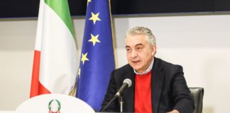 Arcuri “Dalle aziende farmaceutiche pretendiamo il rispetto degli impegni”