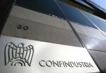 Confindustria, economia quasi ferma, industria volatile ed export debole