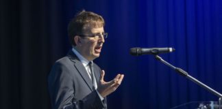 Del Corno “Piano strategico per ritorno alla cultura”