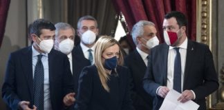 Meloni: “Il mandato a Fico scelta politica, si torni al voto”