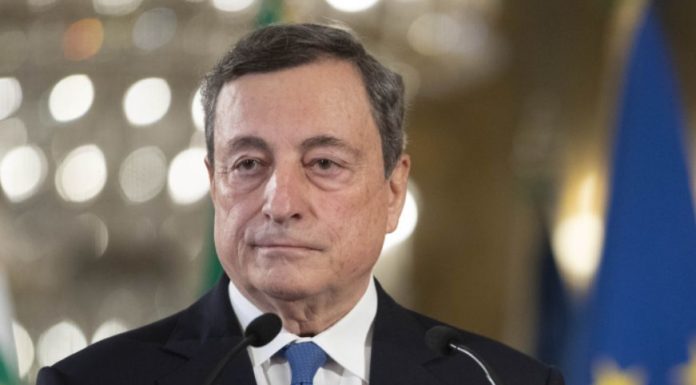 Draghi “Consapevole dell’emergenza, vincere pandemia e rilanciare Paese”
