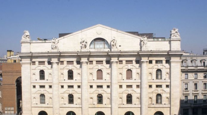 Effetto Draghi su Piazza Affari, spread sotto quota 100 punti