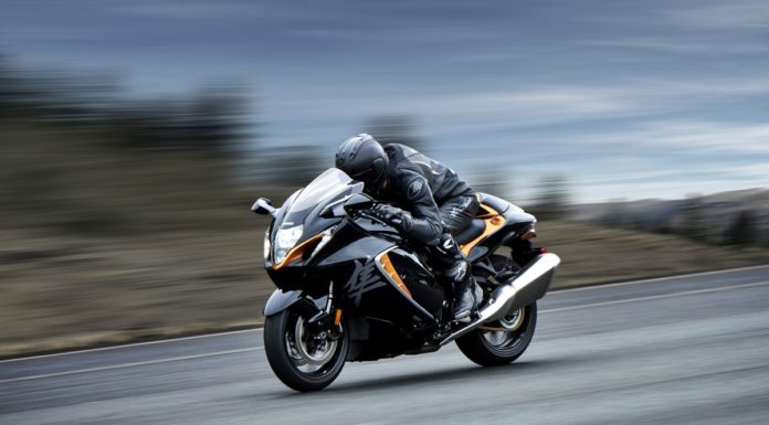 Suzuki rilancia il mito Hayabusa, ecco la terza generazione