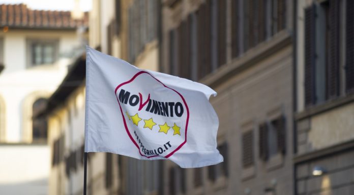 M5S, su Rousseau vince il Sì al Governo Draghi con il 59,3%
