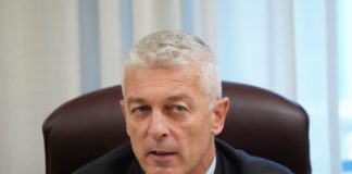 M5s: Morra “O torna ai suoi valori o scomparirà”