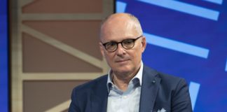 Ricciardi “Così rischiamo, serve strategia ‘no Covid'”