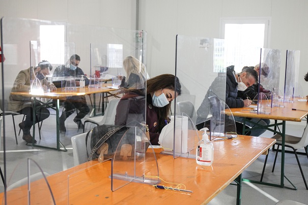 VACCINAZIONI ALLE FORZE DELL'ORDINE PRESSO L' AEROPORTO DI FIUMICINO