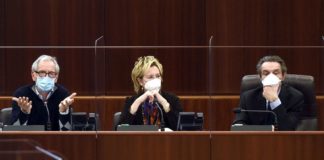 Vaccino, Bertolaso “In Lombardia stiamo riducendo le scorte”