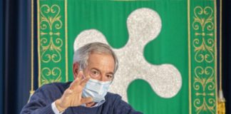Bertolaso “Una dose di vaccino a tutti, le sole chiusure non bastano”