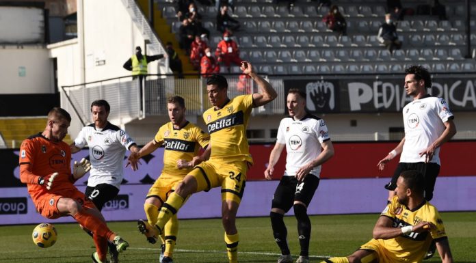Parma avanti, ma lo Spezia recupera due gol e pareggia