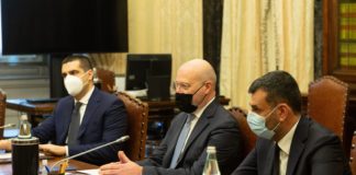 Per Regioni ed enti locali priorità Recovery e piano vaccini