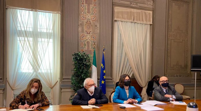 In arrivo il nuovo Dpcm, il Governo incontra gli Enti locali