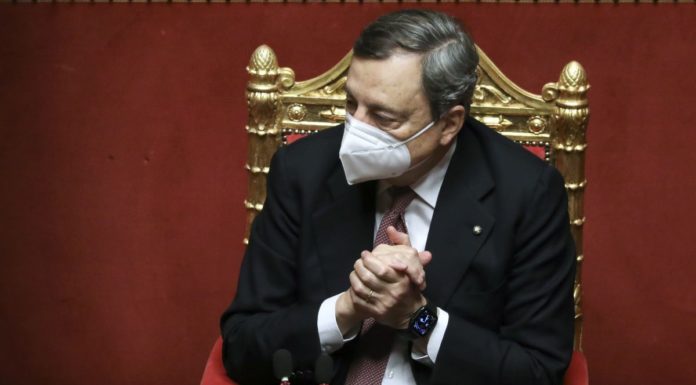 Telefonata Draghi-Von der Leyen “L’Ue acceleri sui vaccini”